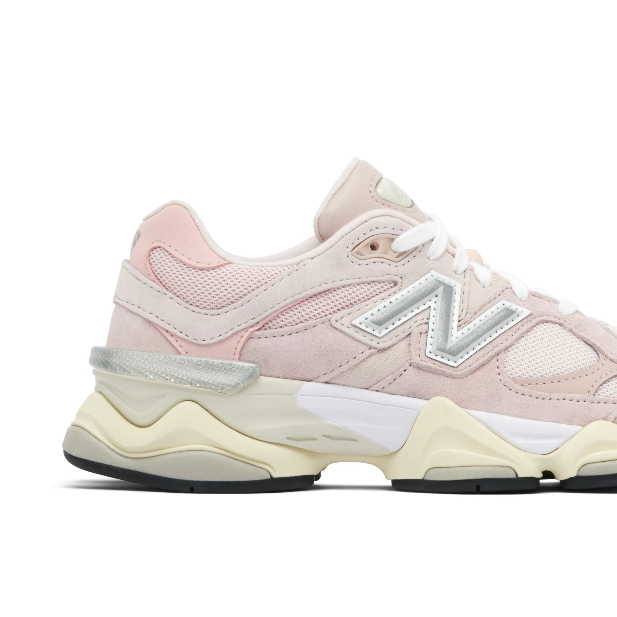 New Balance 9060 Crystal Pink — vue 3