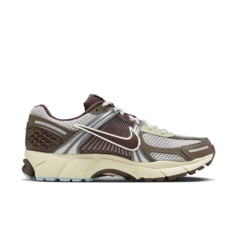 Nike Zoom Vomero 5 Earth Fossil — vue 2