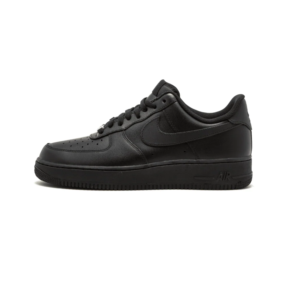 Nike Air Force 1 ' Triple Black — vue 1