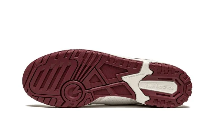 New Balance 550 White Burgundy — vue 4