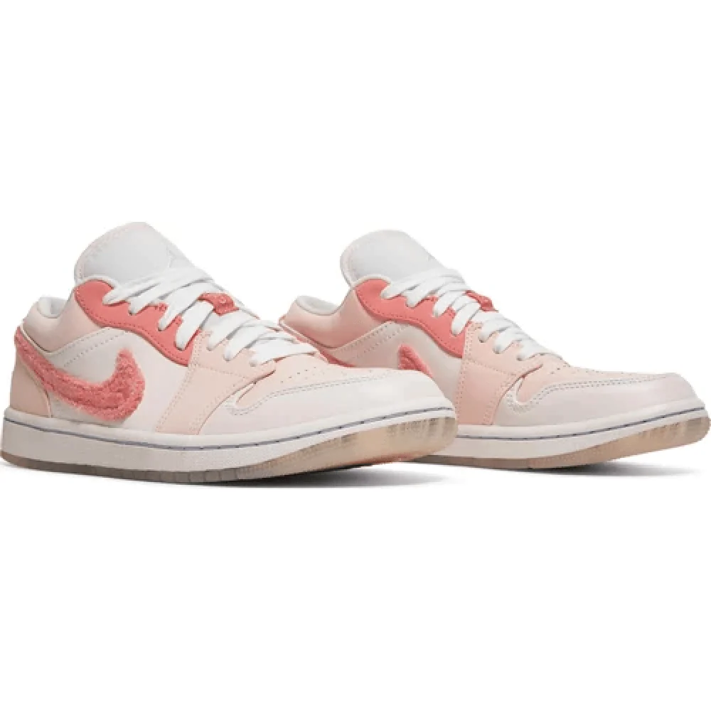 Air Jordan 1 Low SE Mighty Swooshers, vue 3