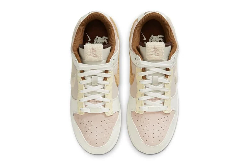 Nike Dunk Low 'Year of the Rabbit - Fossil Stone' — vue 4